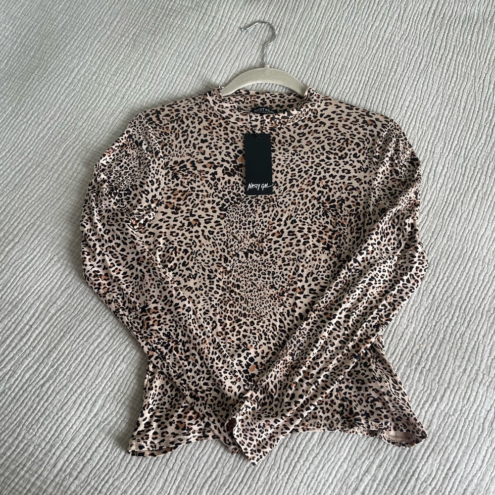 Nasty Gal Leopard Long-sleeve Shirt - size 6 - fits like a small